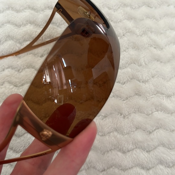 Versace sunglasses - Picture 7 of 15